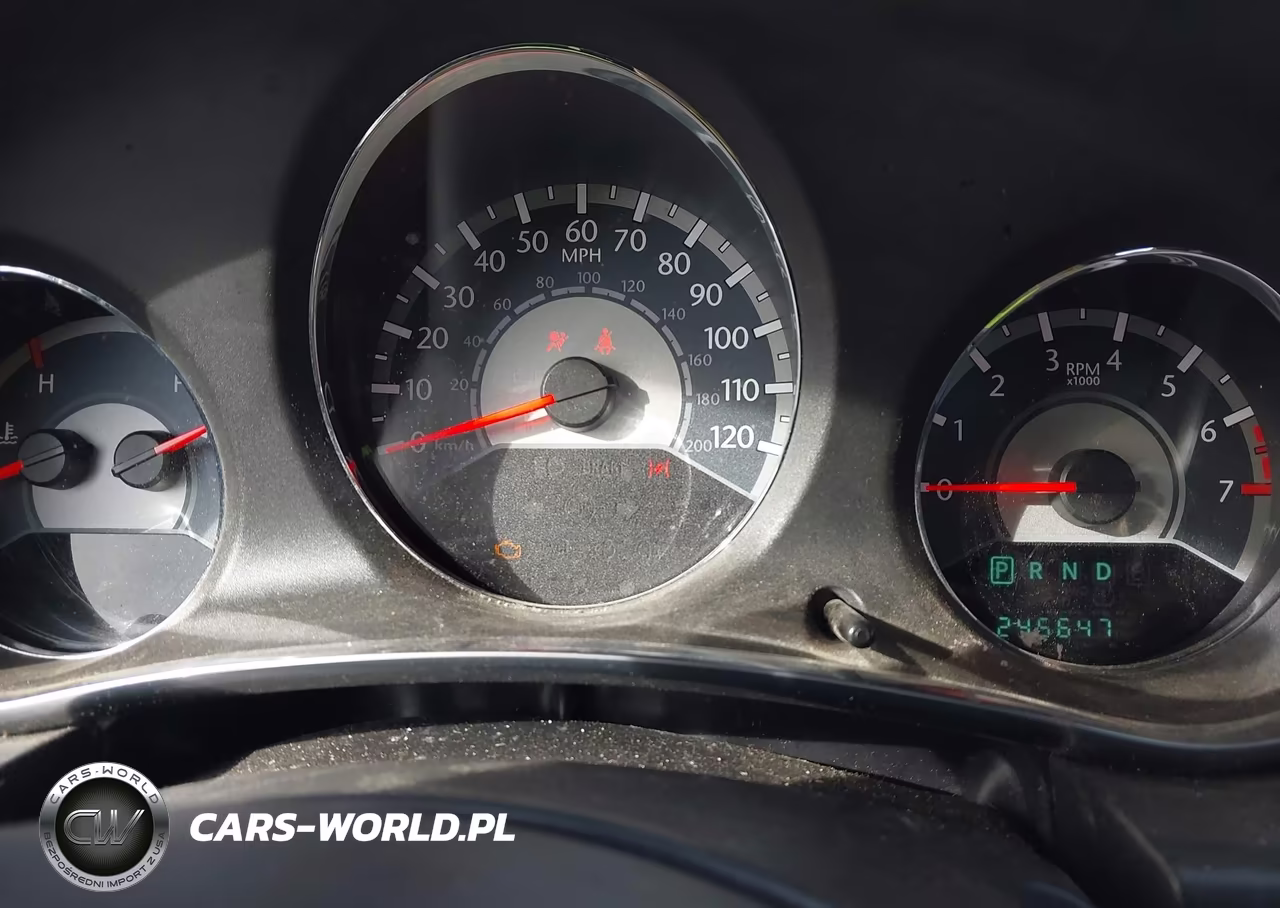 2012 Chrysler 200 Lx VIN:1C3CCBAB9CN104045 - 7