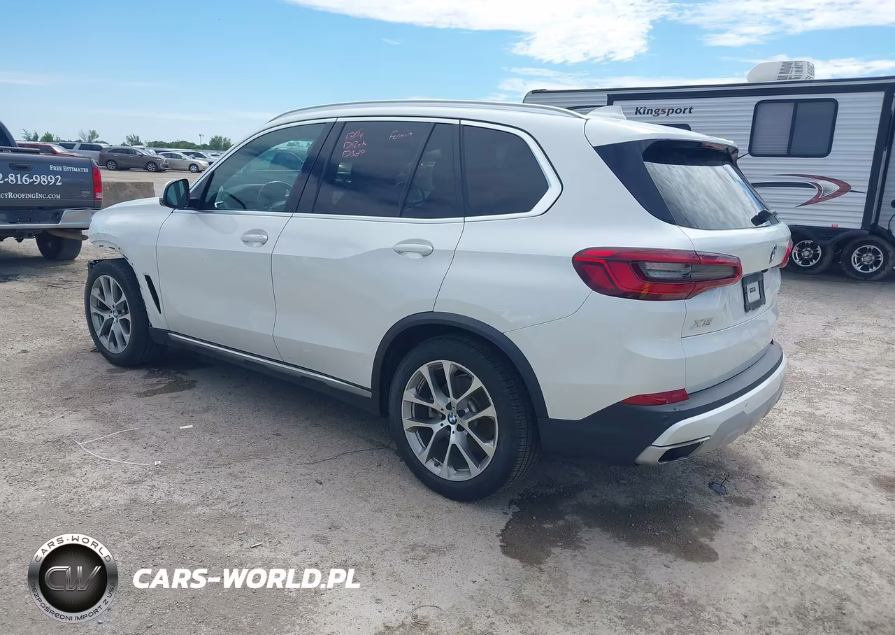 2019 BMW X5 xDrive40I VIN:5UXCR6C55KLL34229 - 3