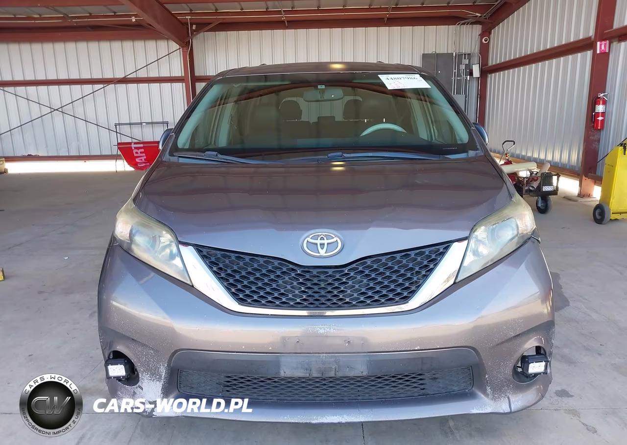 2014 Toyota Sienna Se 8 Passenger VIN:5TDXK3DCXES497559 - 12