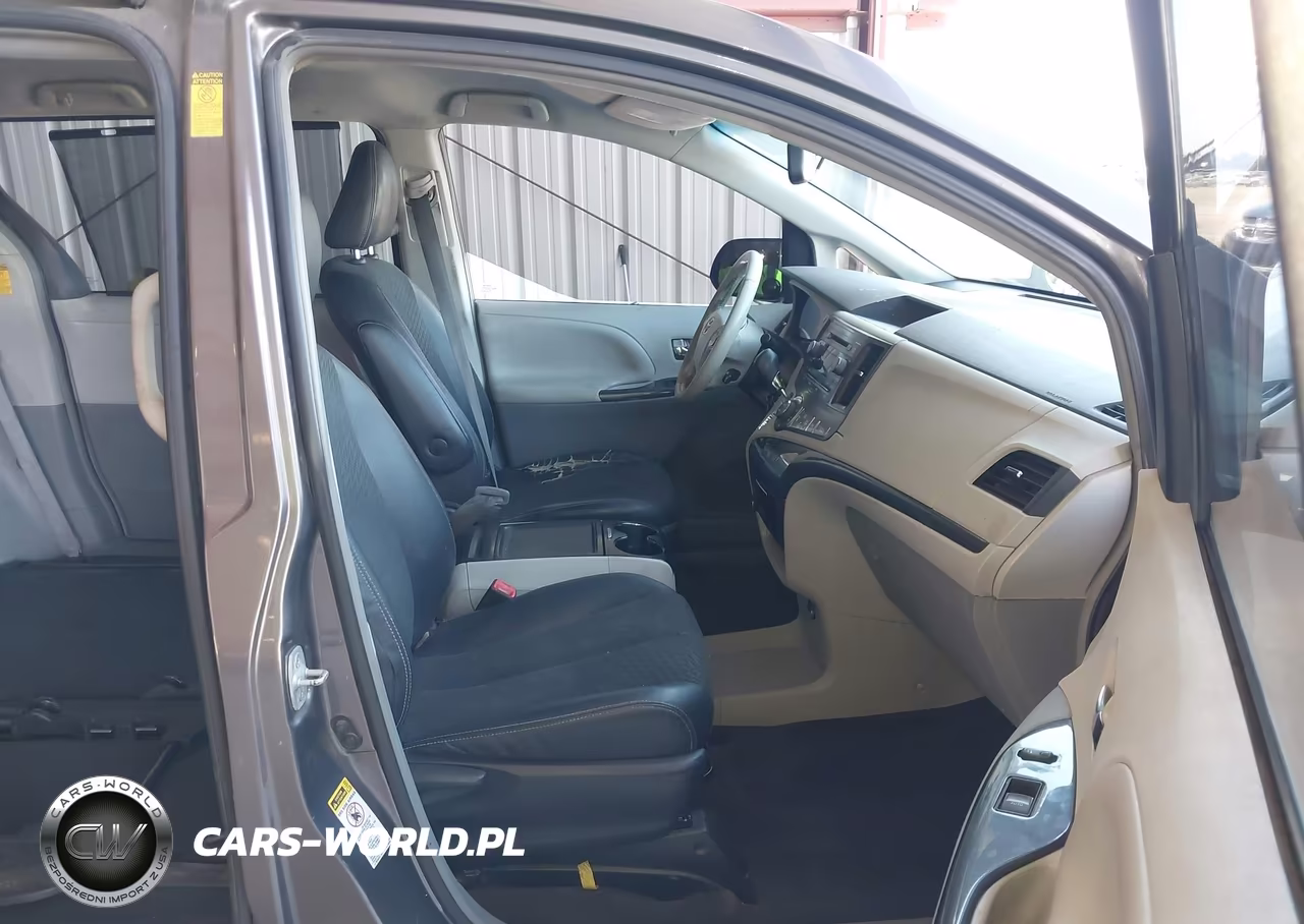 2014 Toyota Sienna Se 8 Passenger VIN:5TDXK3DCXES497559 - 5