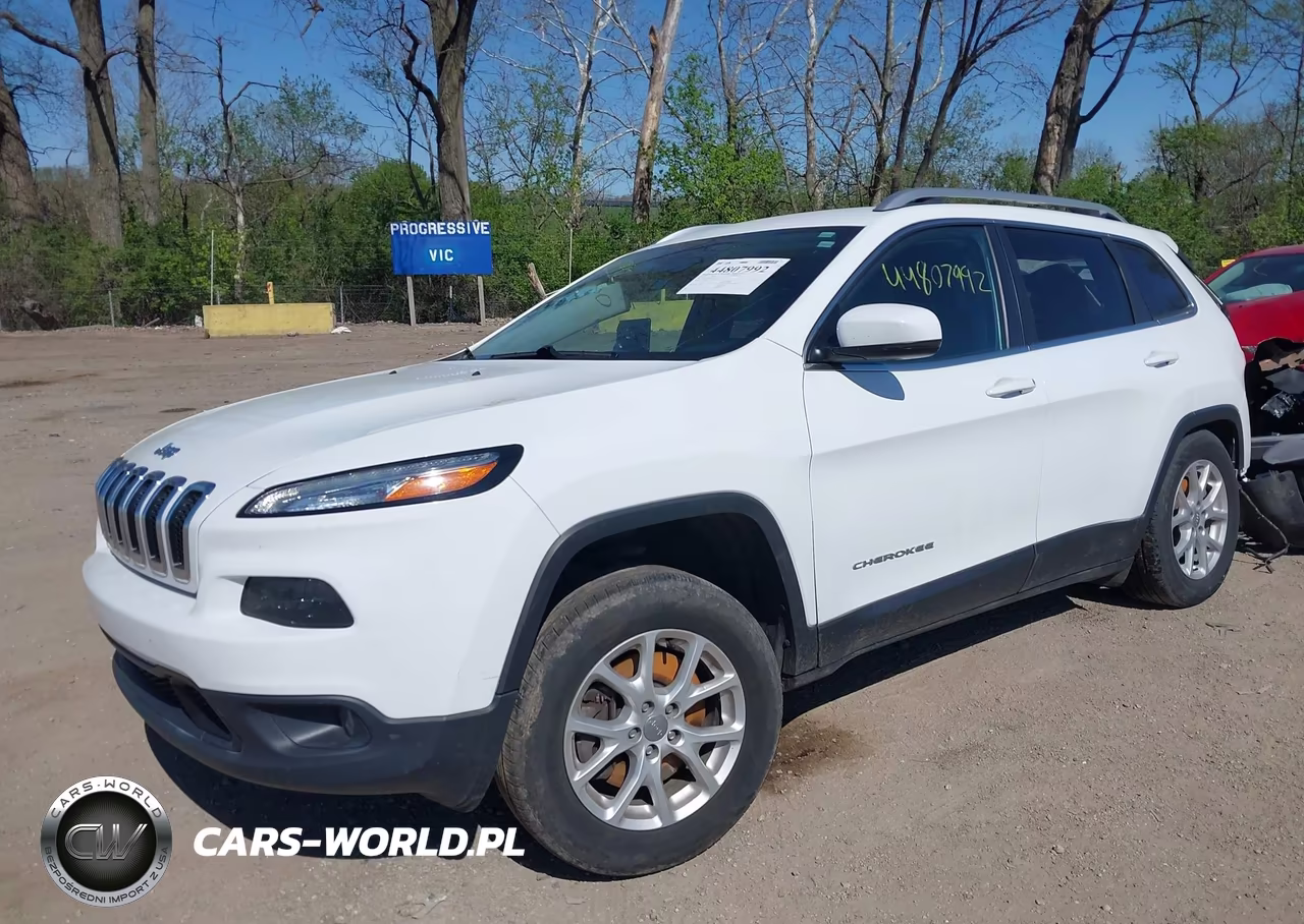 2017 Jeep Cherokee Latitude 4X4 VIN:1C4PJMCB9HW563251 - 2