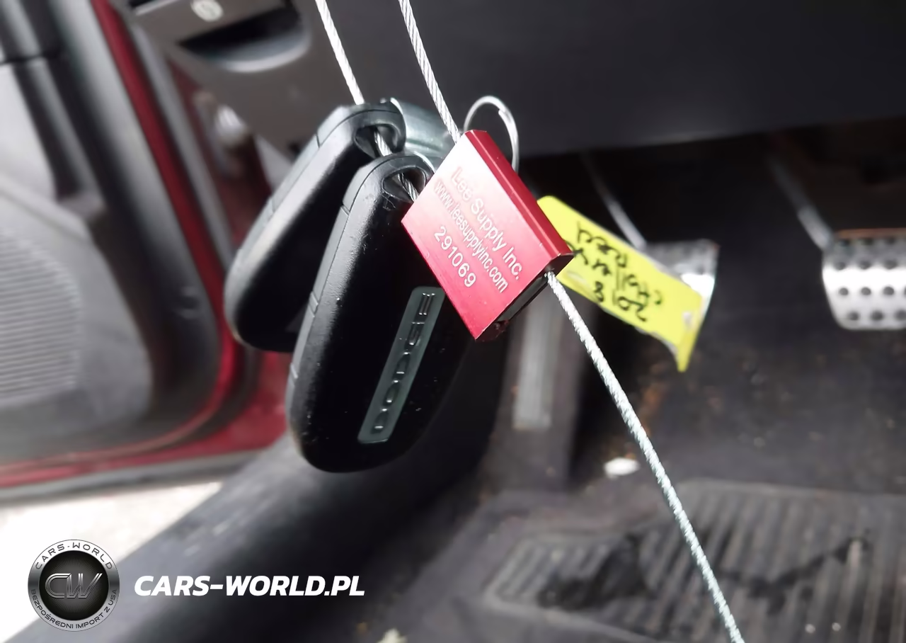 2018 Dodge Challenger R-T 392 VIN:2C3CDZFJ7JH152008 - 11