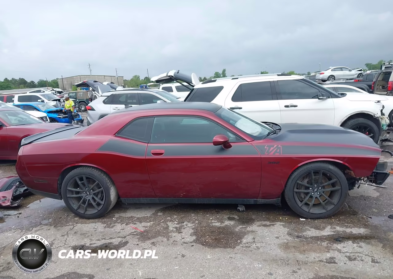 2018 Dodge Challenger R-T 392 VIN:2C3CDZFJ7JH152008 - 14