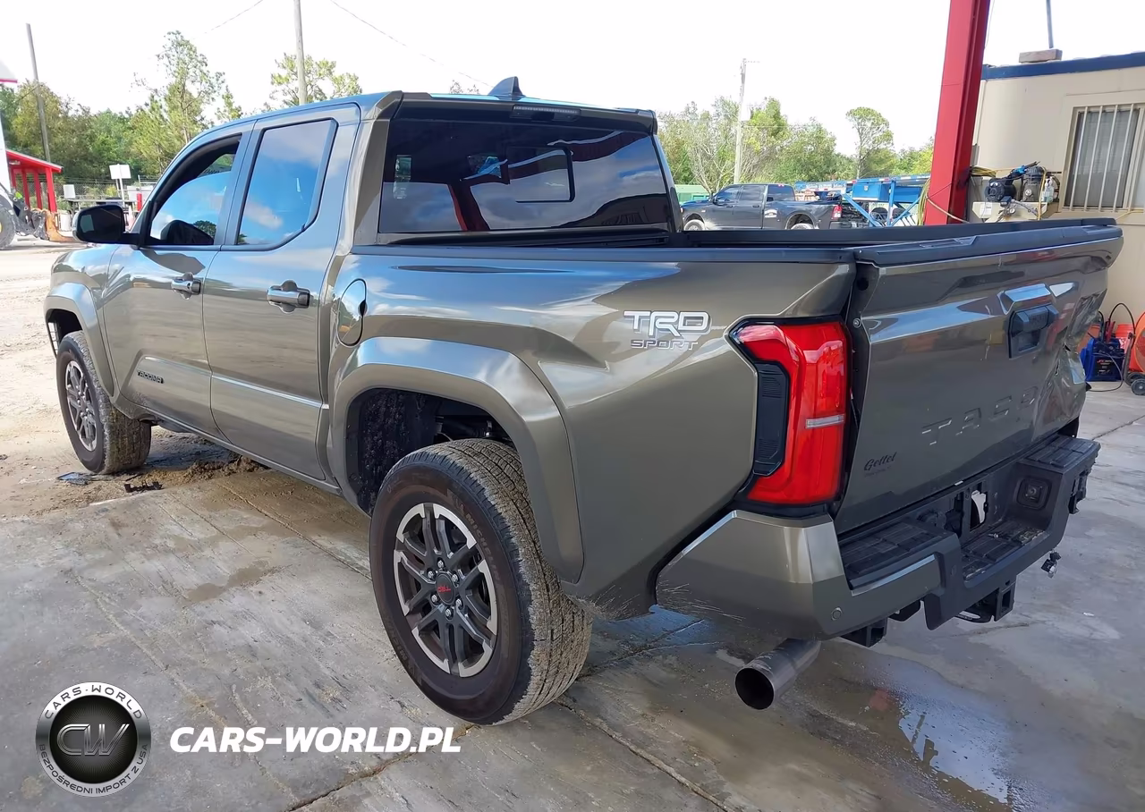 2025 Toyota Tacoma Trd Sport VIN:3TMKB5FN6SM029392 - 3