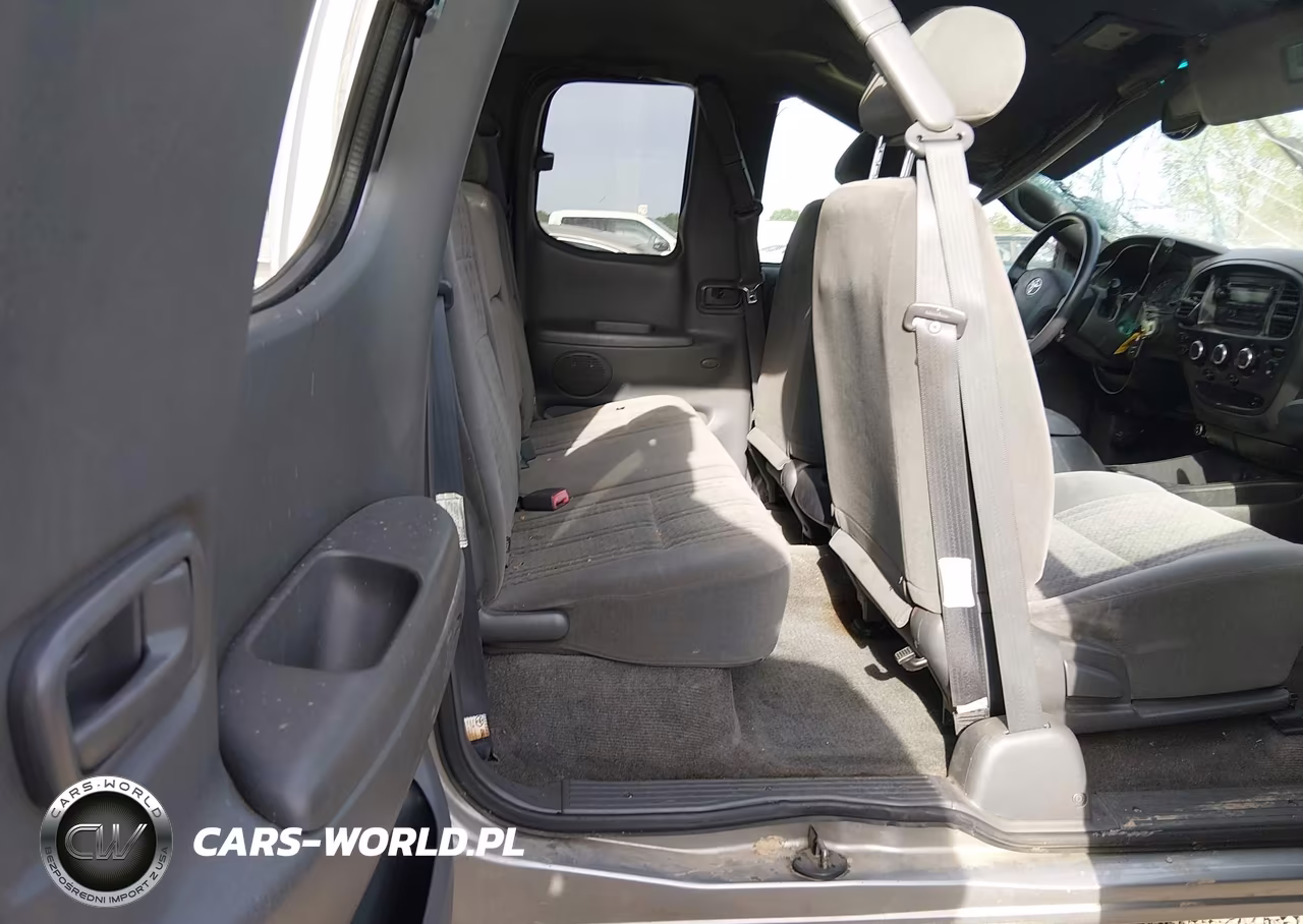 2004 Toyota Tundra Sr5 V8 VIN:5TBRT34174S440649 - 8