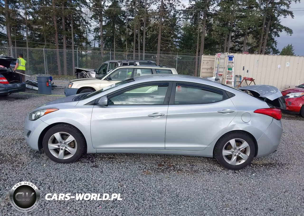 2011 Hyundai Elantra Gls VIN:5NPDH4AE7BH013636 - 14