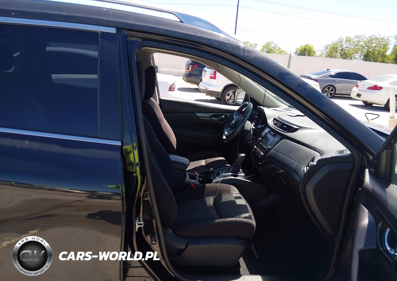 2019 Nissan Rogue S VIN:JN8AT2MT0KW266828 - 5