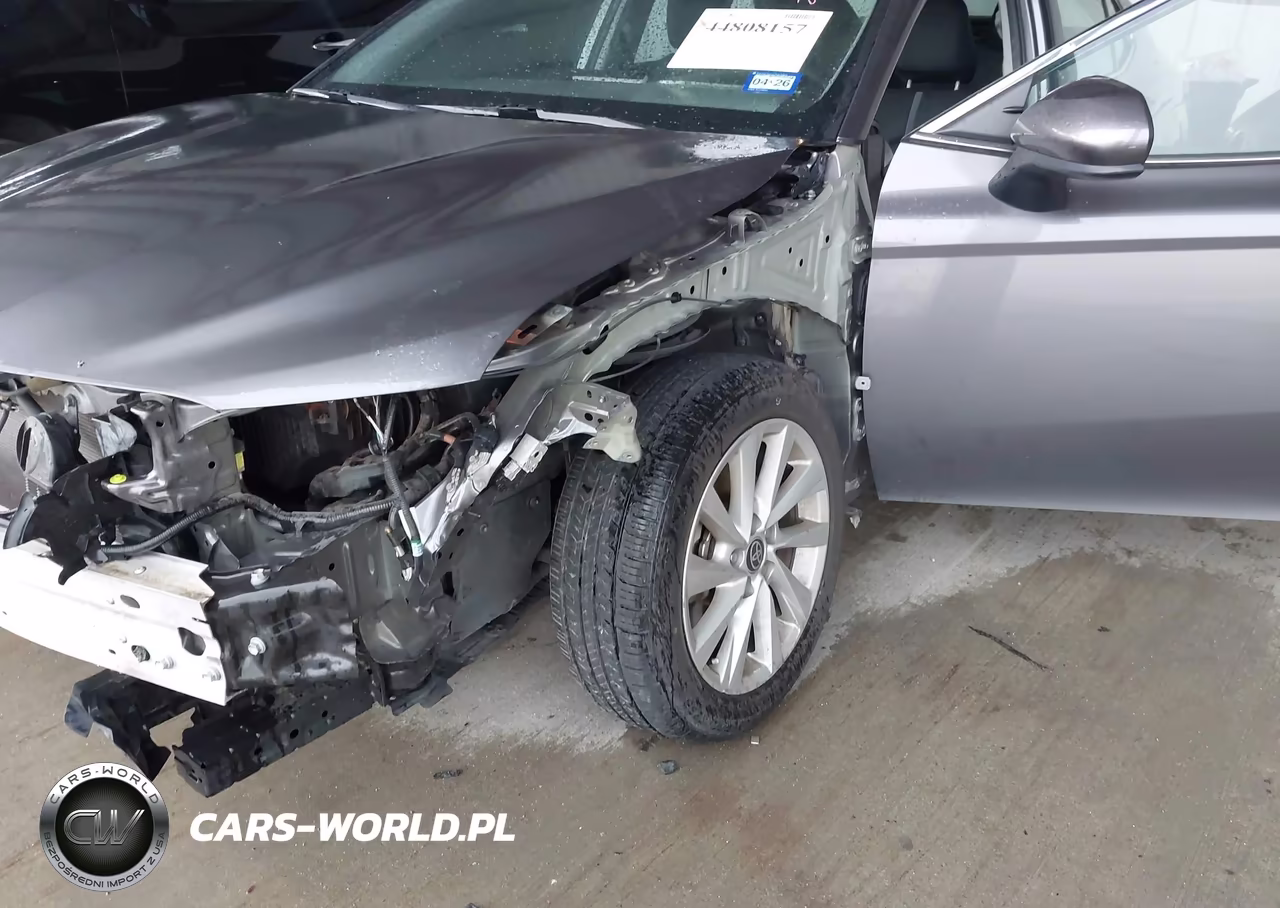 2023 Toyota Camry Le VIN:4T1C11AK8PU754522 - 17
