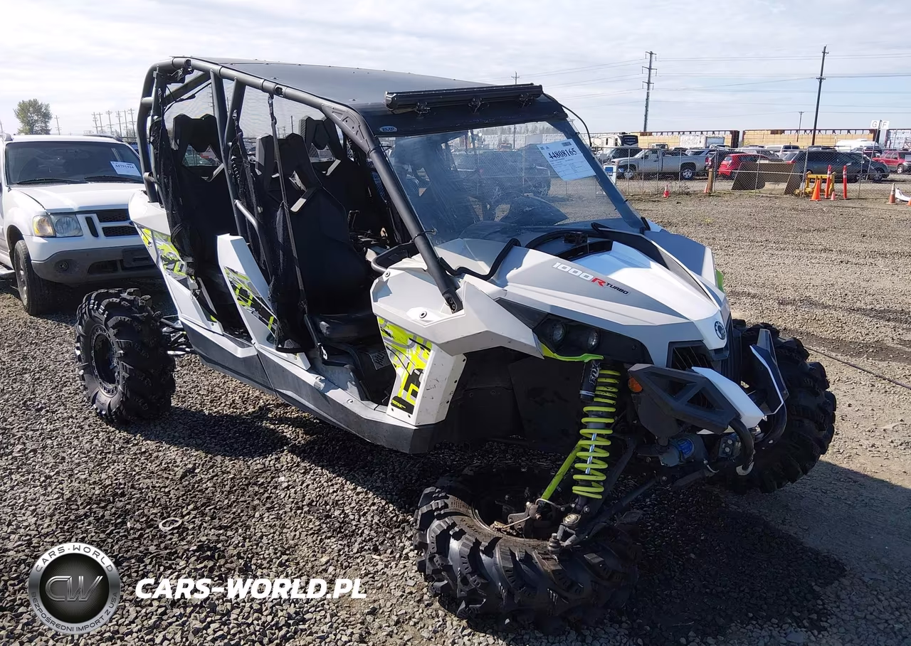 2016 Can-Am Maverick Max
