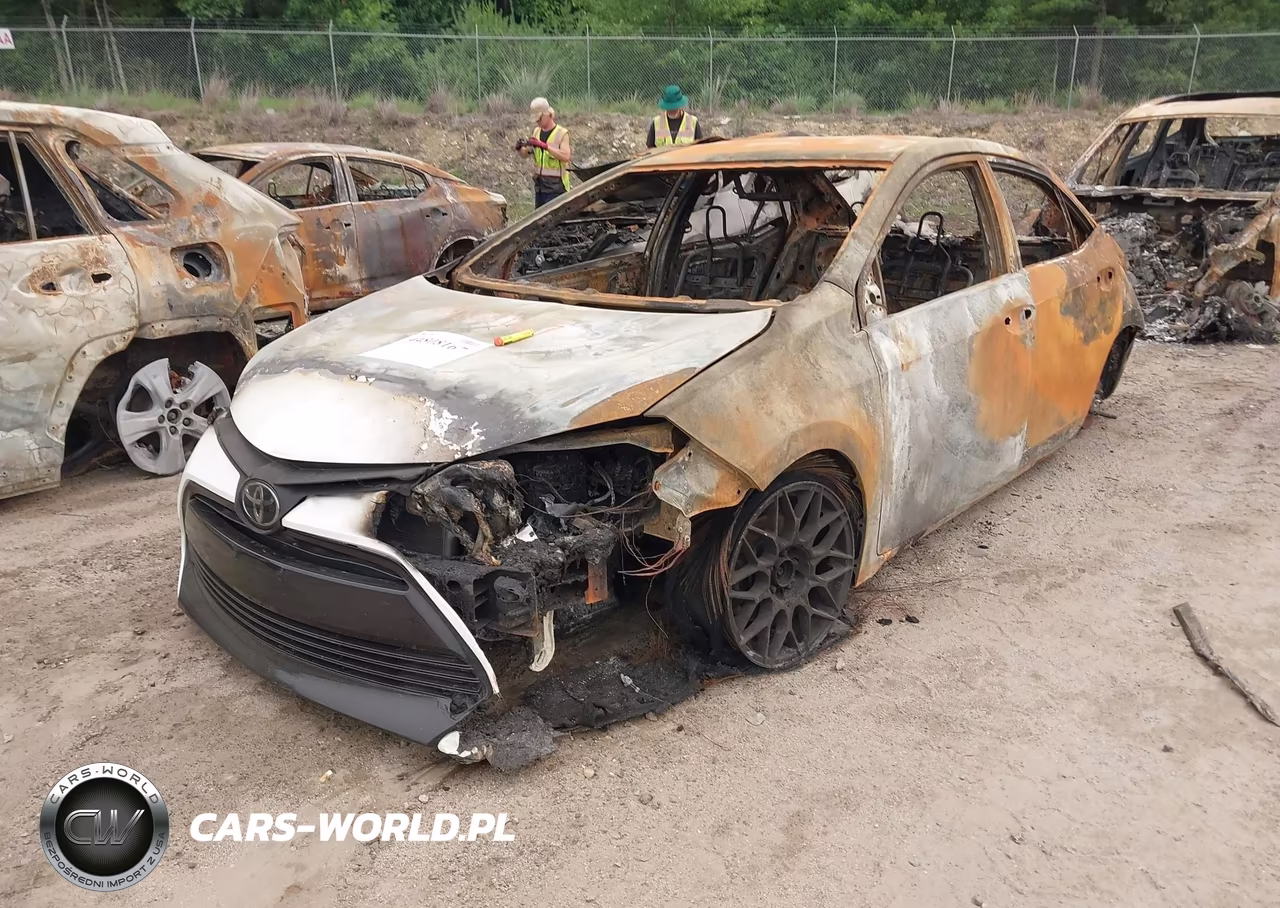 2019 Toyota Corolla Le VIN:5YFBURHE9KP878682 - 2