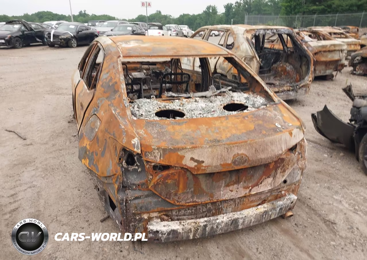 2019 Toyota Corolla Le VIN:5YFBURHE9KP878682 - 6