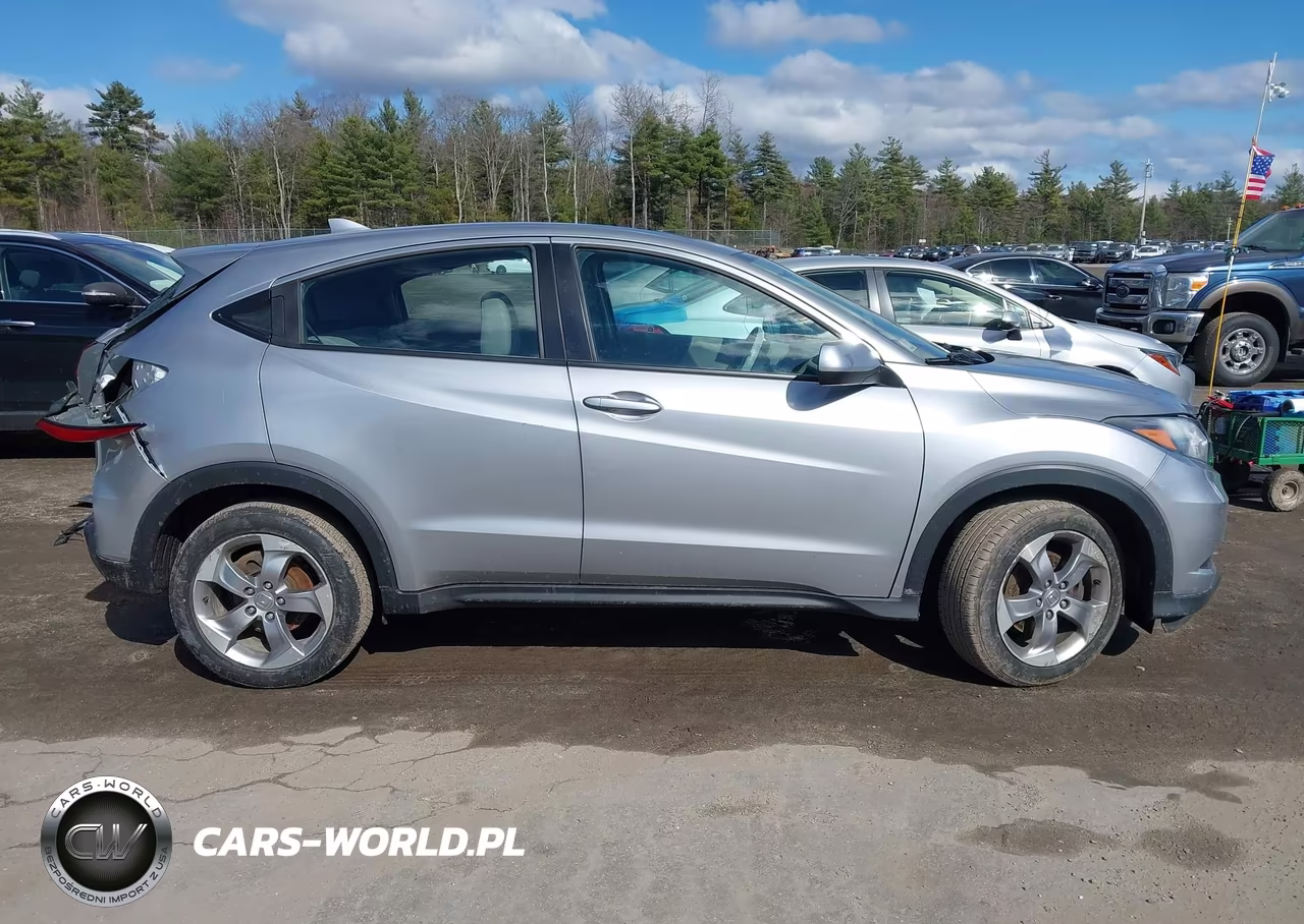 2017 Honda Hr-V Lx VIN:3CZRU6H30HM704599 - 14