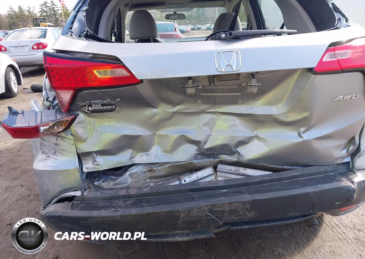 2017 Honda Hr-V Lx VIN:3CZRU6H30HM704599 - 6