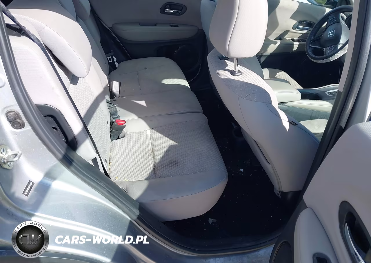2017 Honda Hr-V Lx VIN:3CZRU6H30HM704599 - 8