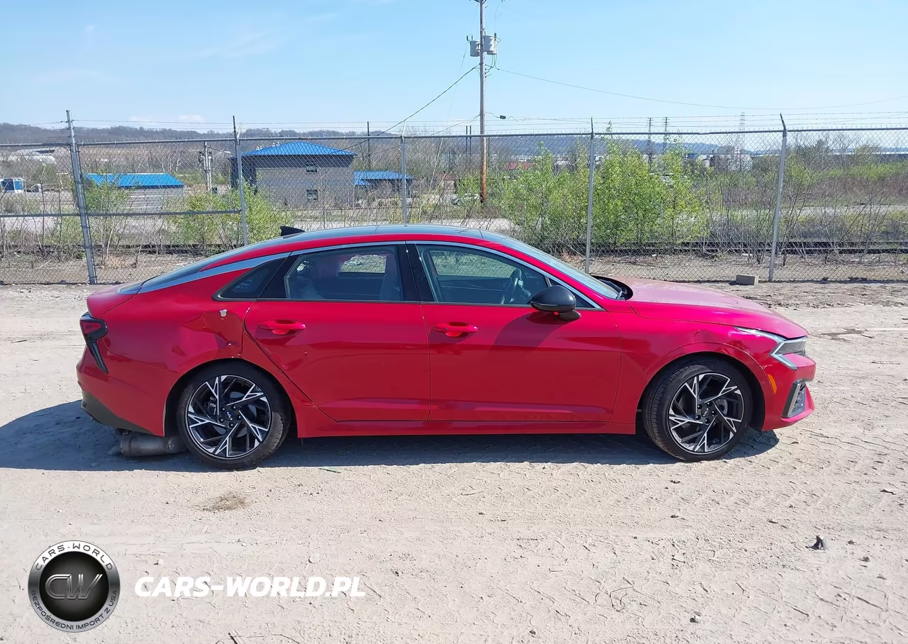 2025 Kia K5 Gt-Line VIN:KNAG64J77S5376018 - 13