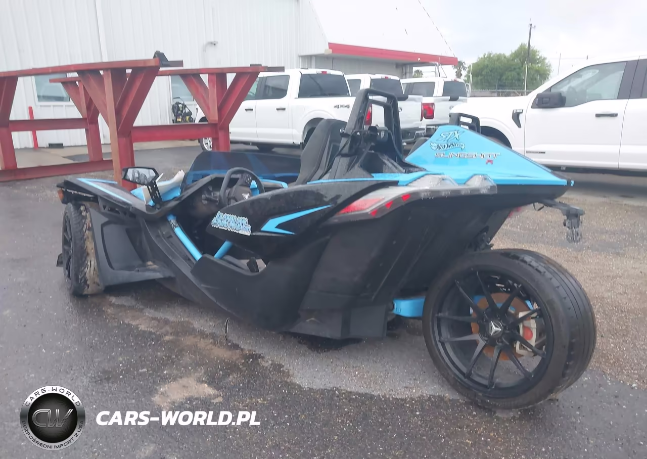 2020 Polaris Slingshot VIN:57XAARHB9L8137107 - 3