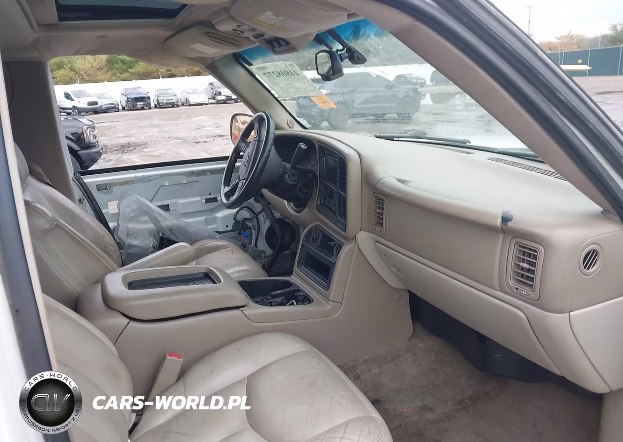 2005 Chevrolet Tahoe Lt VIN:1GNEK13T35J103336 - 5