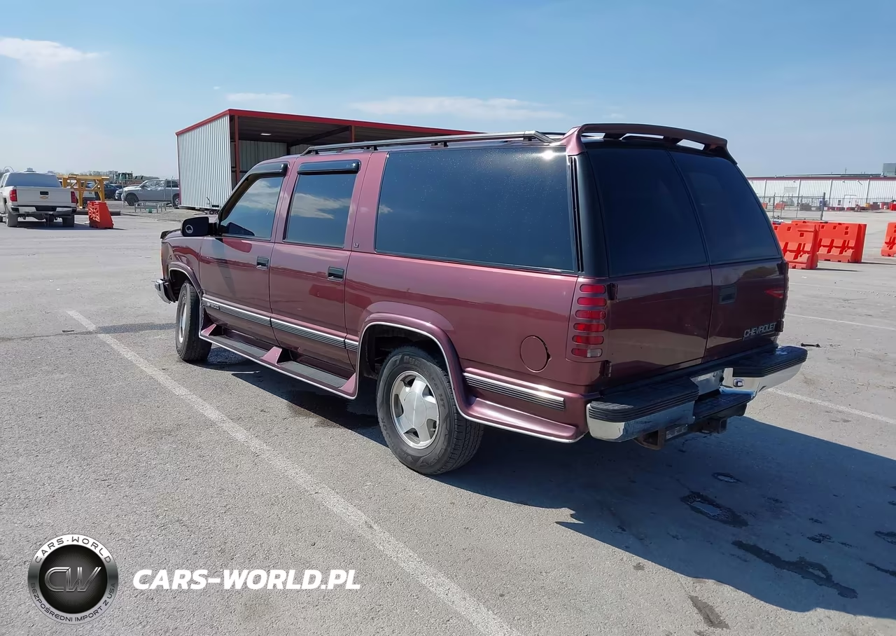 1996 Chevrolet Suburban K1500 VIN:3GNFK16R5TG126846 - 3