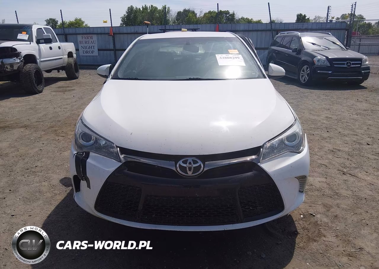 2017 Toyota Camry Se VIN:4T1BF1FK1HU410067 - 11