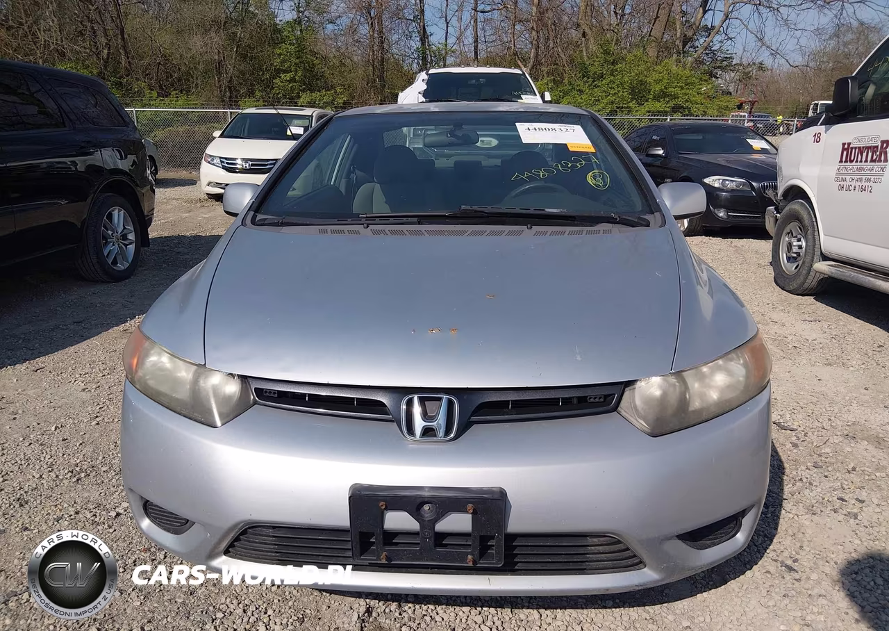 2008 Honda Civic Lx VIN:2HGFG11658H547823 - 12