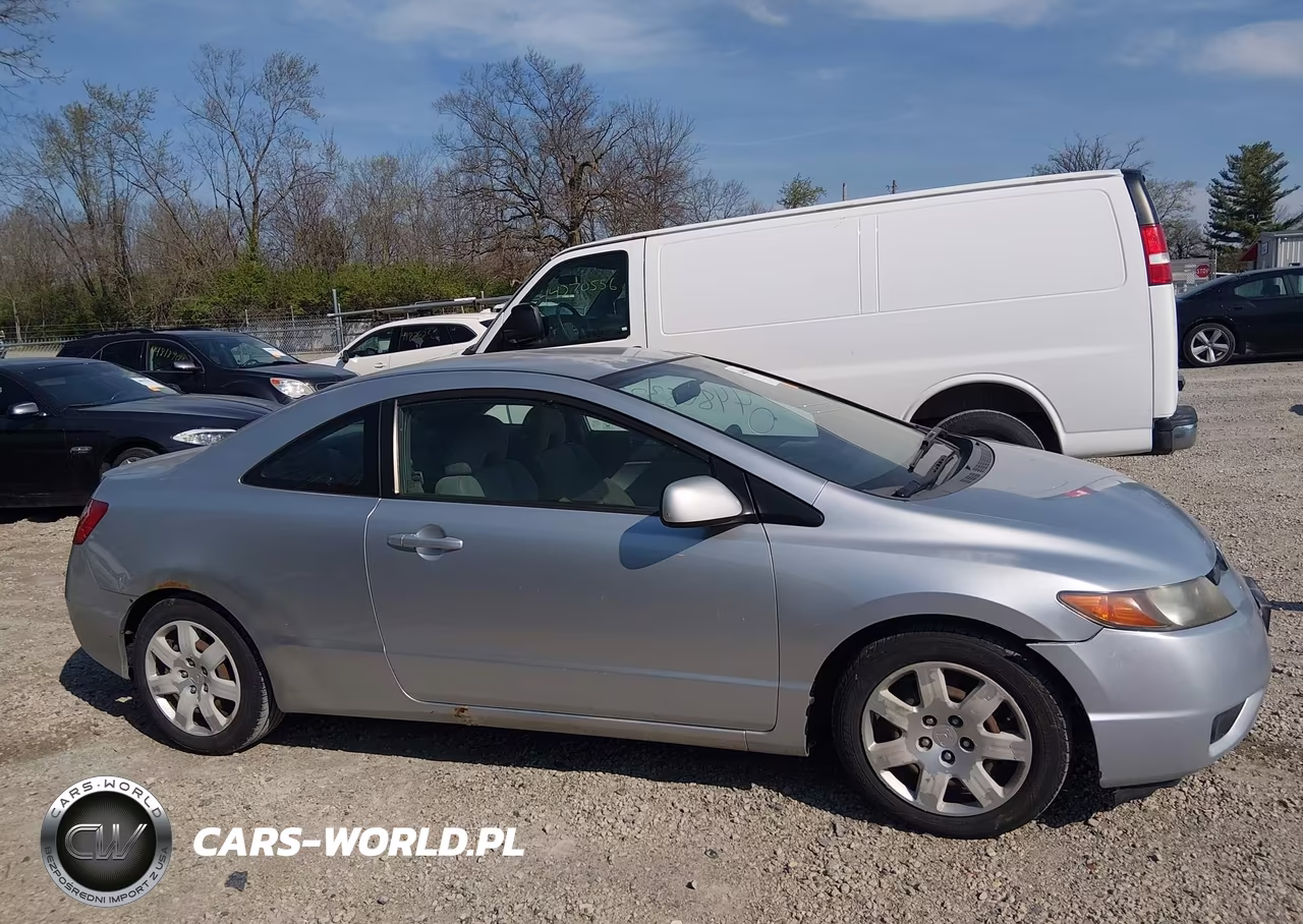 2008 Honda Civic Lx VIN:2HGFG11658H547823 - 13