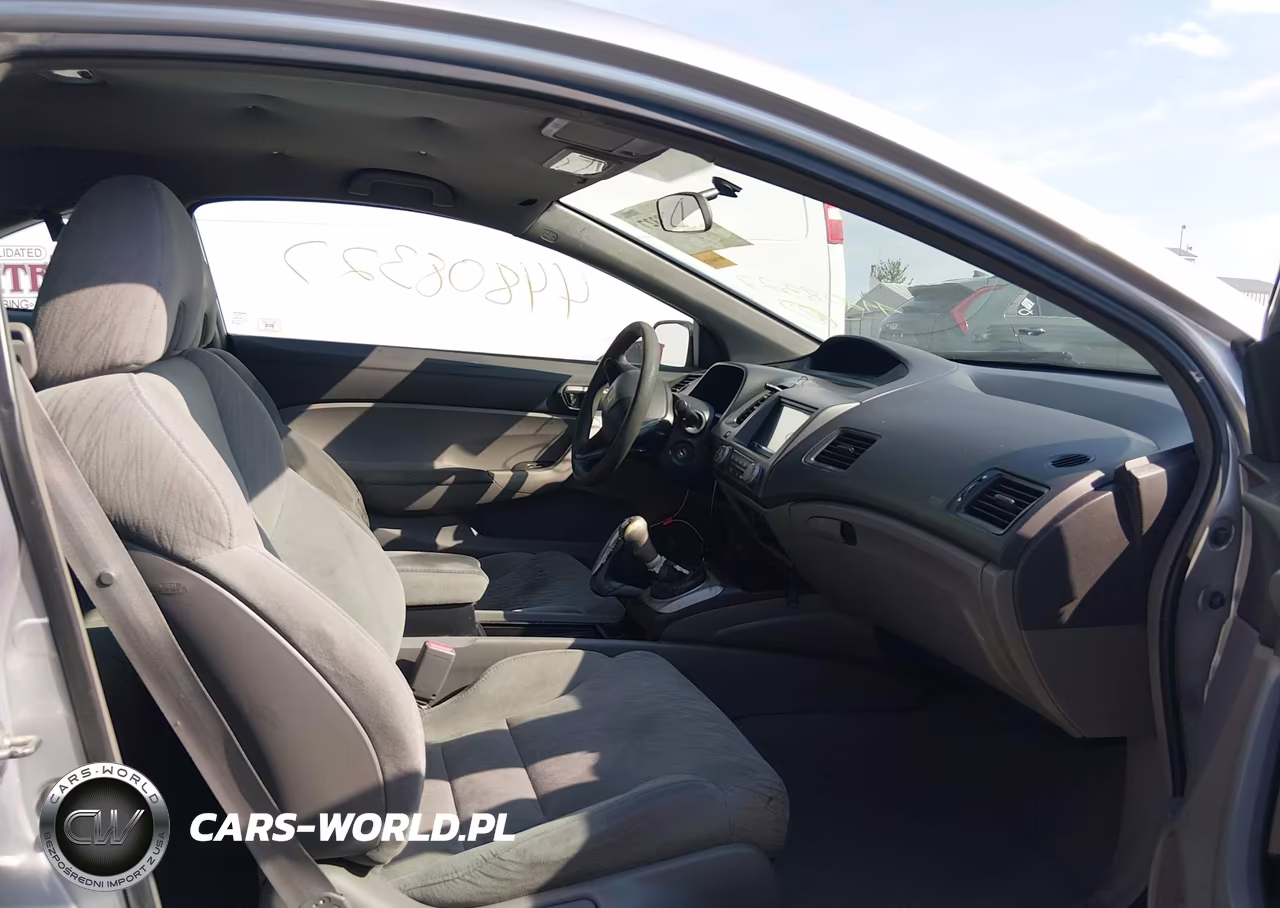2008 Honda Civic Lx VIN:2HGFG11658H547823 - 5