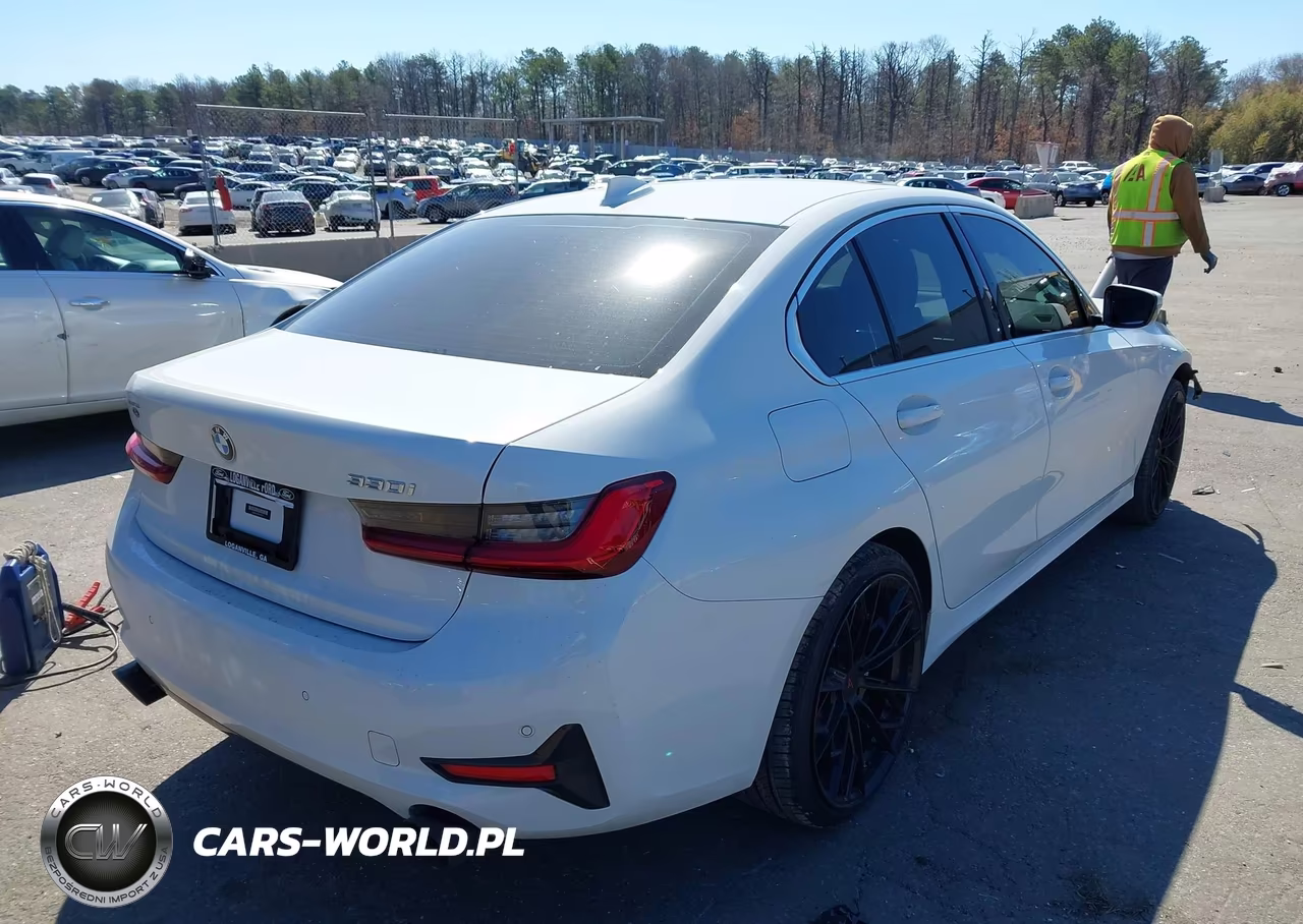 2021 BMW 330I VIN:3MW5R1J07M8C09972 - 4