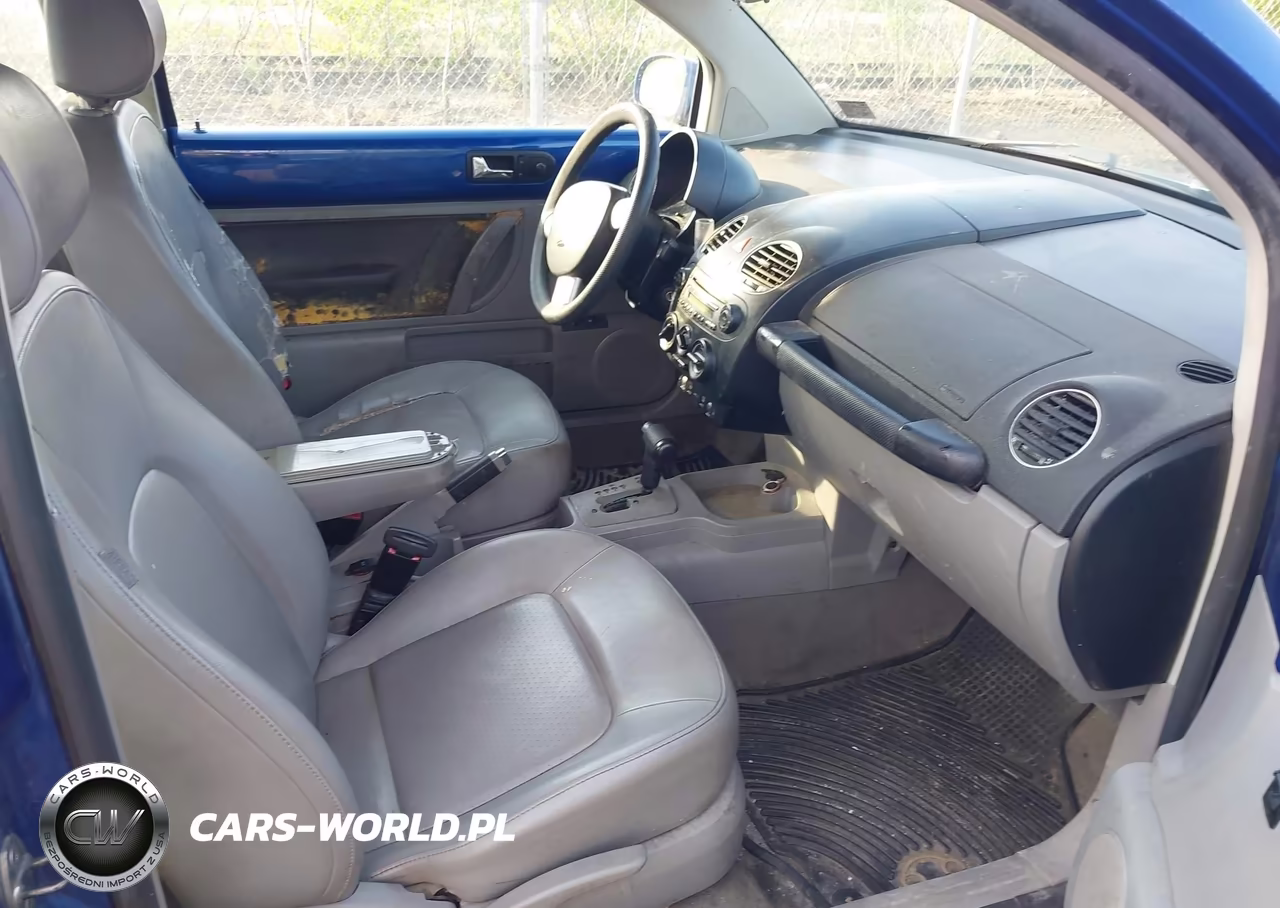 2008 Volkswagen New Beetle S VIN:3VWPG31C48M518977 - 5
