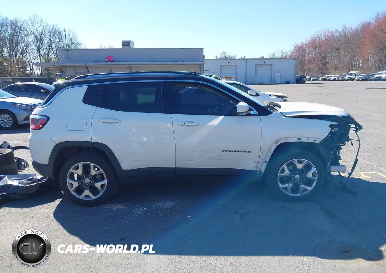 2018 Jeep Compass Limited 4X4 VIN:3C4NJDCB9JT212567 - 14