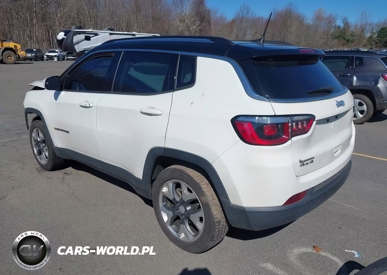 2018 Jeep Compass Limited 4X4 VIN:3C4NJDCB9JT212567 - 3