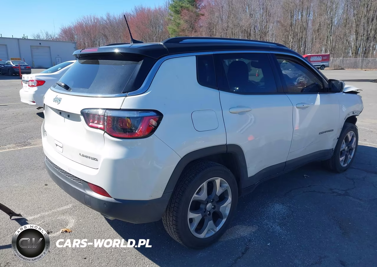 2018 Jeep Compass Limited 4X4 VIN:3C4NJDCB9JT212567 - 4