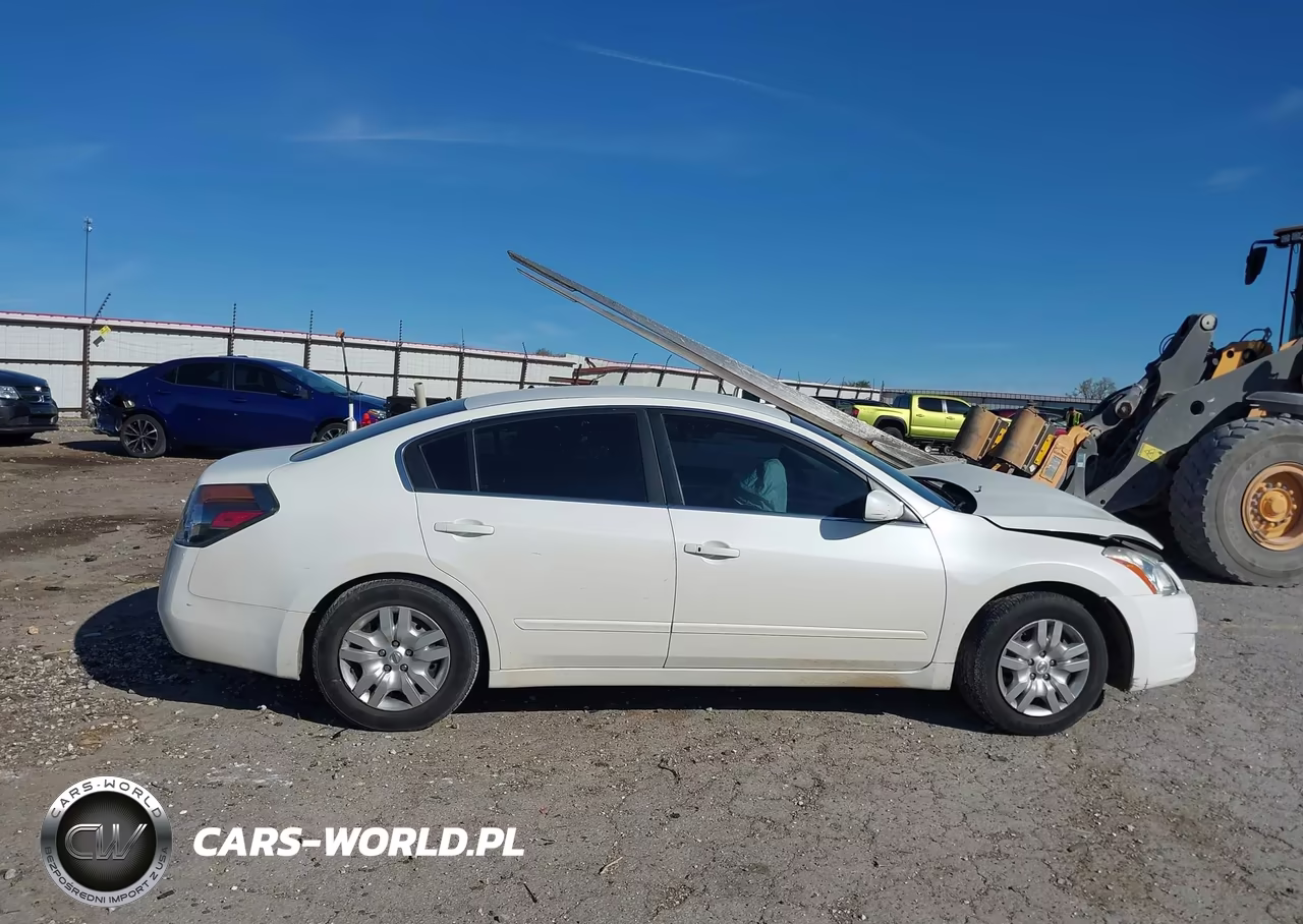 2011 Nissan Altima 2.5 S VIN:1N4AL2AP9BN488878 - 13