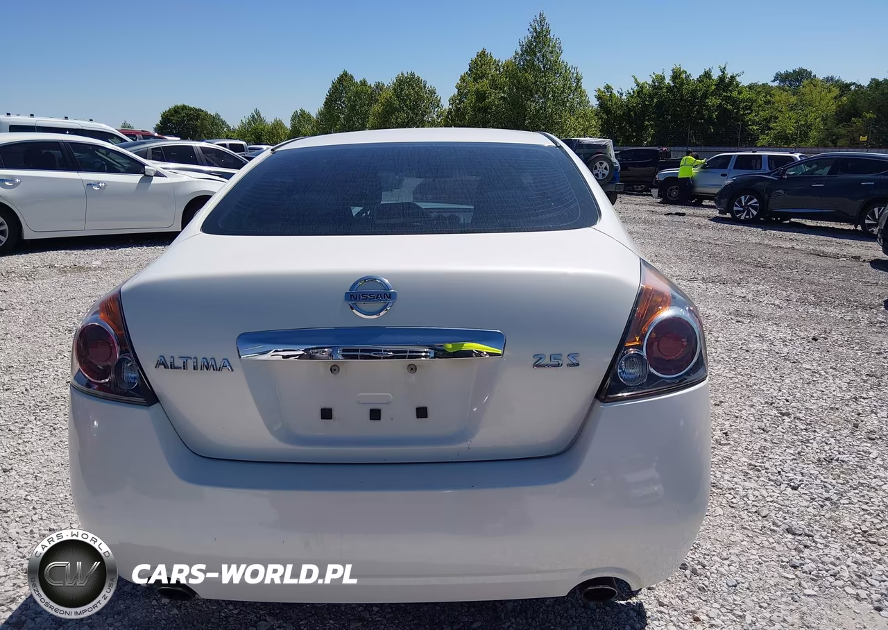 2011 Nissan Altima 2.5 S VIN:1N4AL2AP9BN488878 - 16