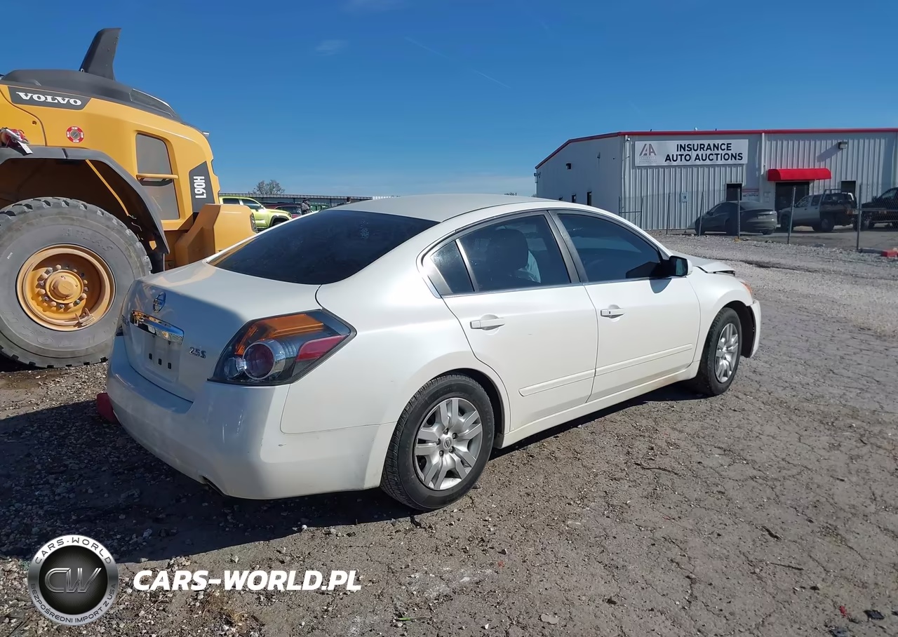 2011 Nissan Altima 2.5 S VIN:1N4AL2AP9BN488878 - 4