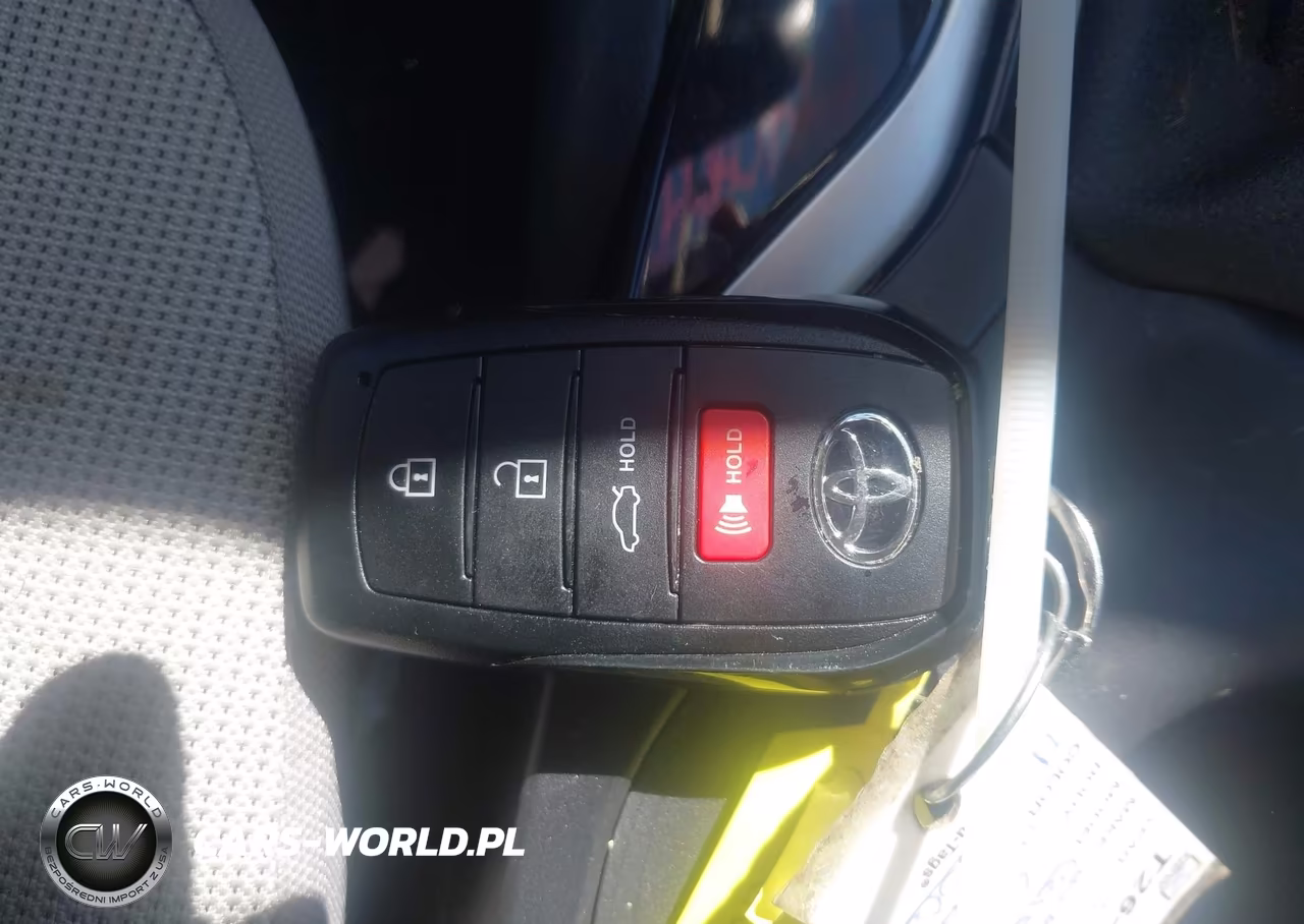 2026 Toyota Corolla Le VIN:5YFB4MDE0TP396502 - 11