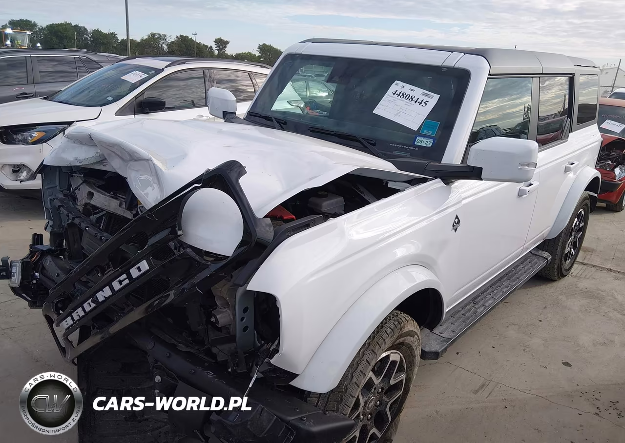 2024 Ford Bronco Outer Banks VIN:1FMDE8BH7RLB53132 - 2