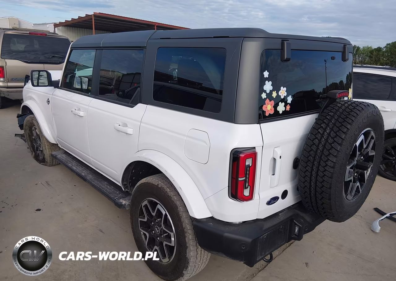 2024 Ford Bronco Outer Banks VIN:1FMDE8BH7RLB53132 - 3