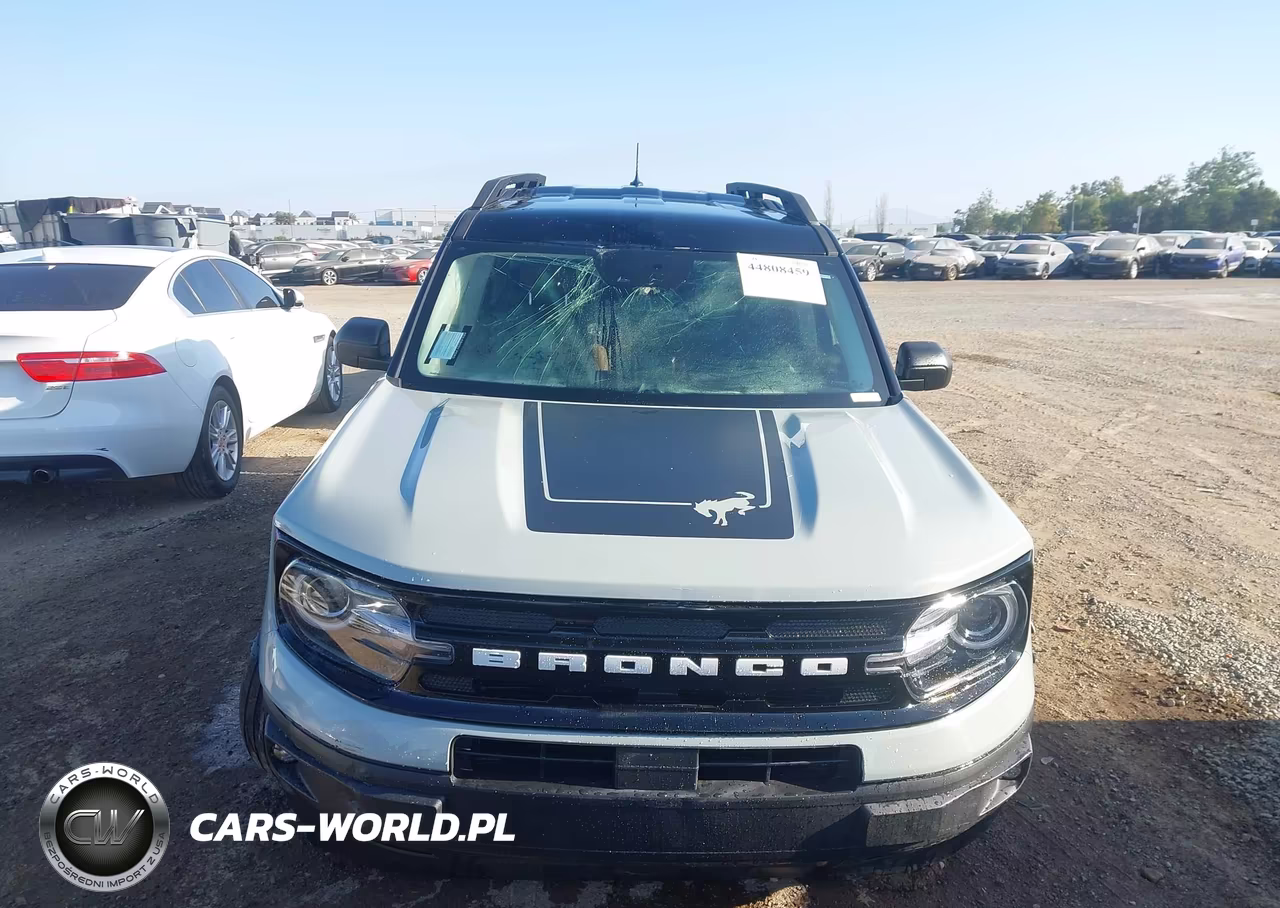2024 Ford Bronco Sport Outer Banks VIN:3FMCR9C64RRE73030 - 13