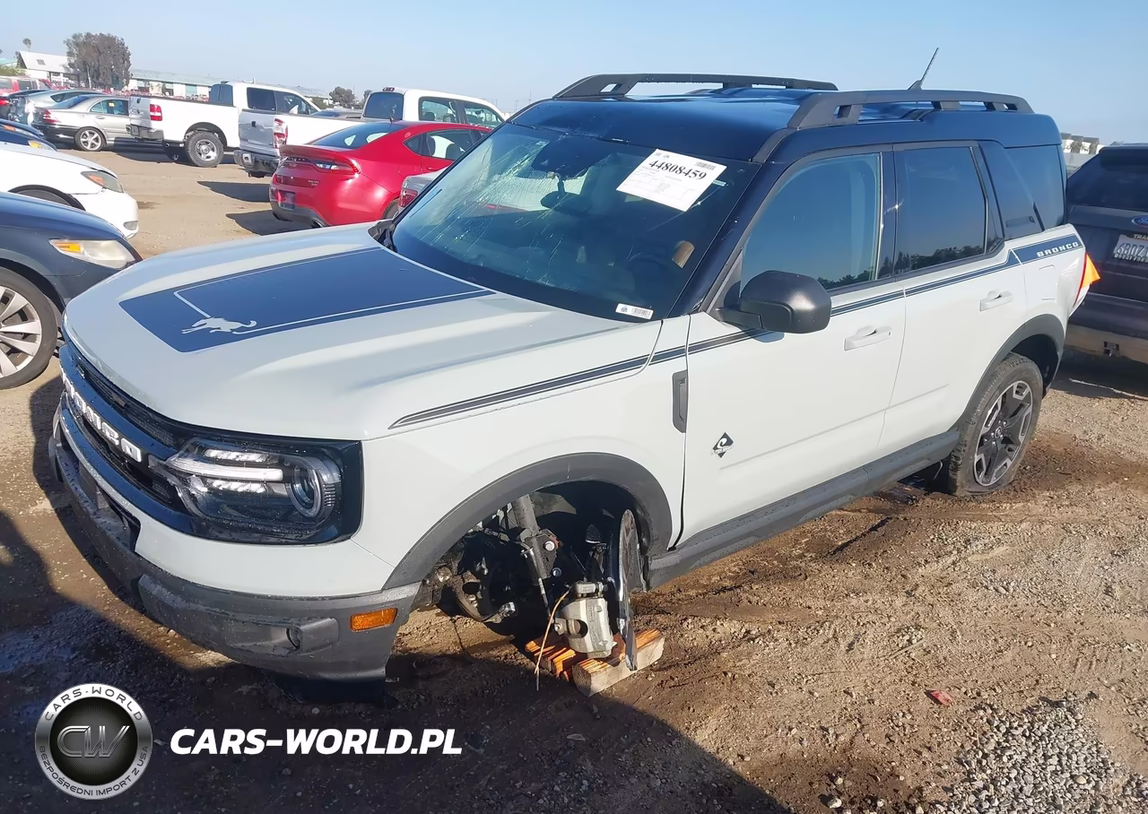 2024 Ford Bronco Sport Outer Banks VIN:3FMCR9C64RRE73030 - 2