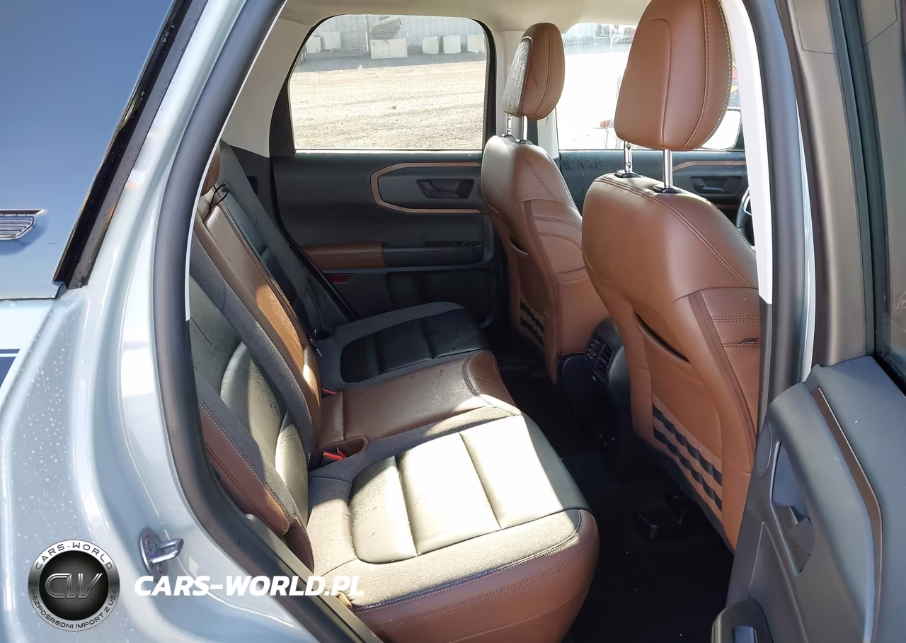 2024 Ford Bronco Sport Outer Banks VIN:3FMCR9C64RRE73030 - 8