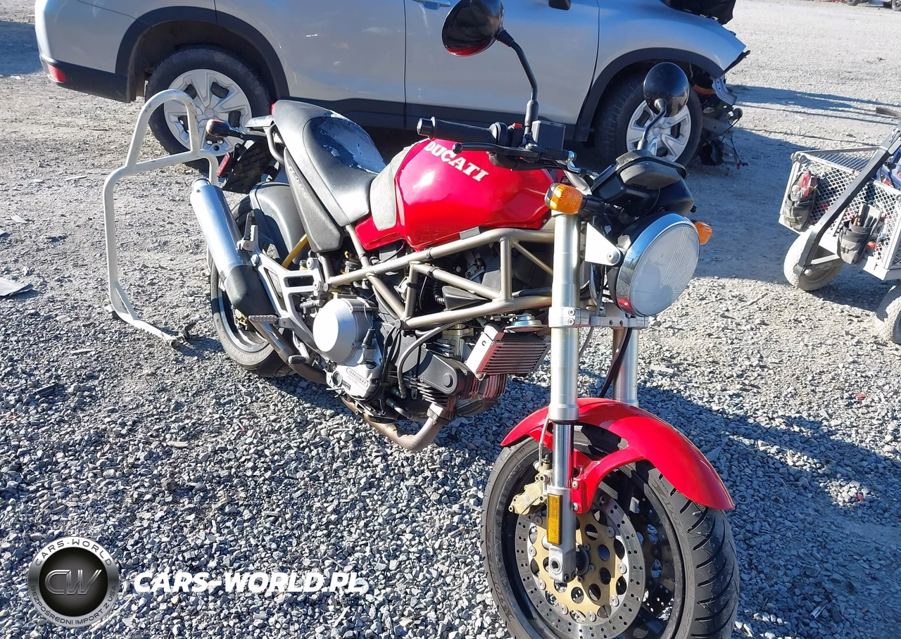 1994 Ducati M900