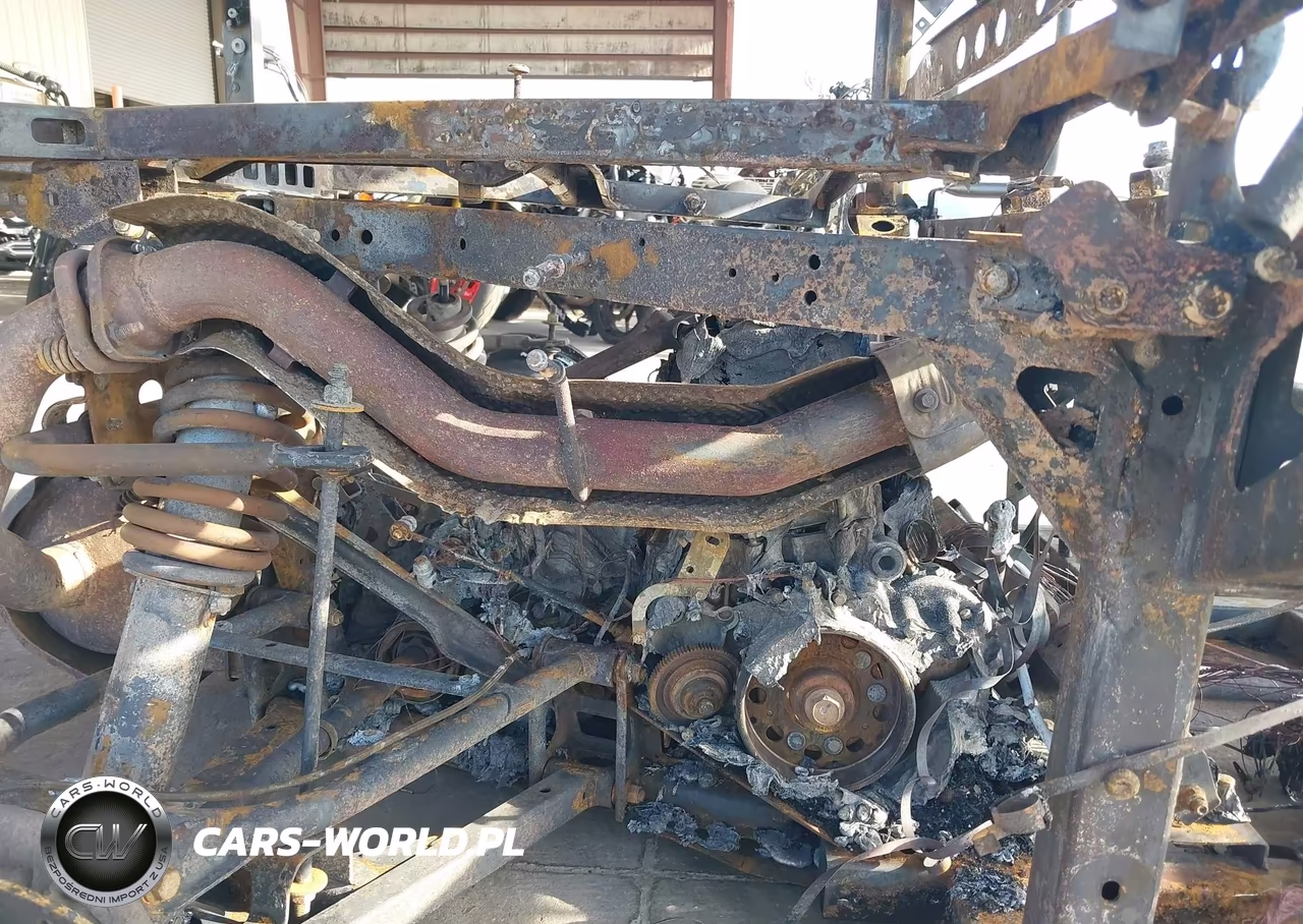 2025 Polaris Ranger Crew 1000 Premium VIN:4XAT6E998S8713282 - 8