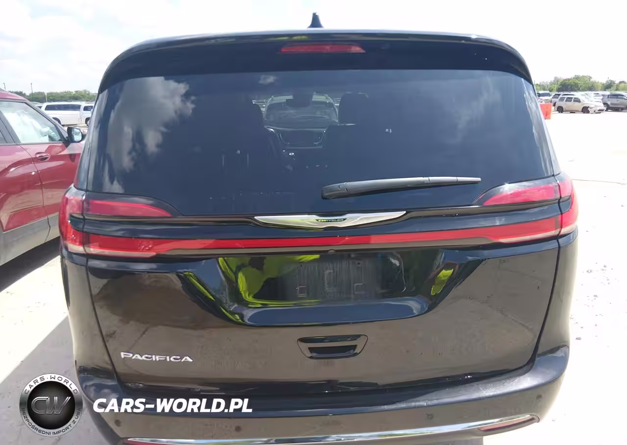 2025 Chrysler Pacifica Select VIN:2C4RC1BG9SR570473 - 16