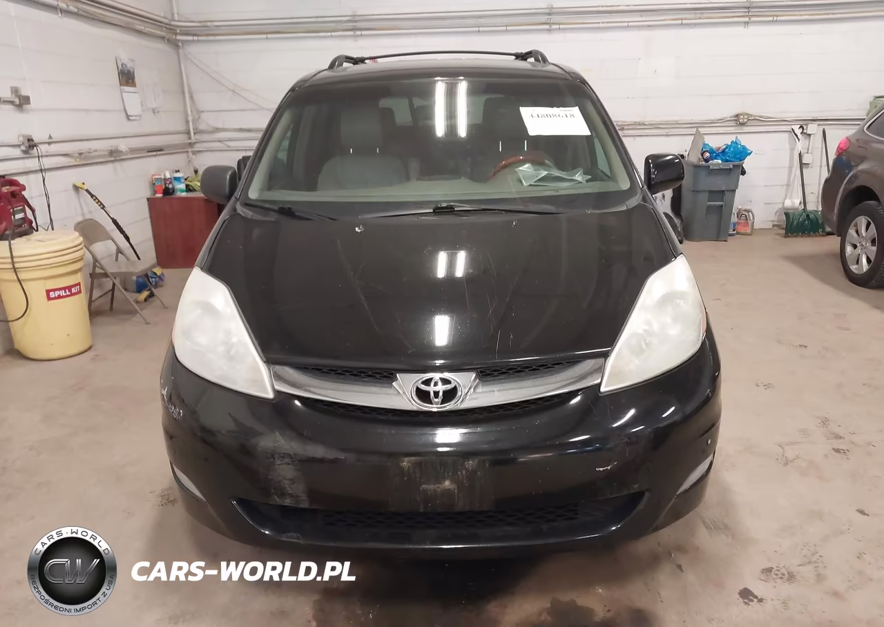 2010 Toyota Sienna Limited VIN:5TDDK4CC9AS034039 - 12
