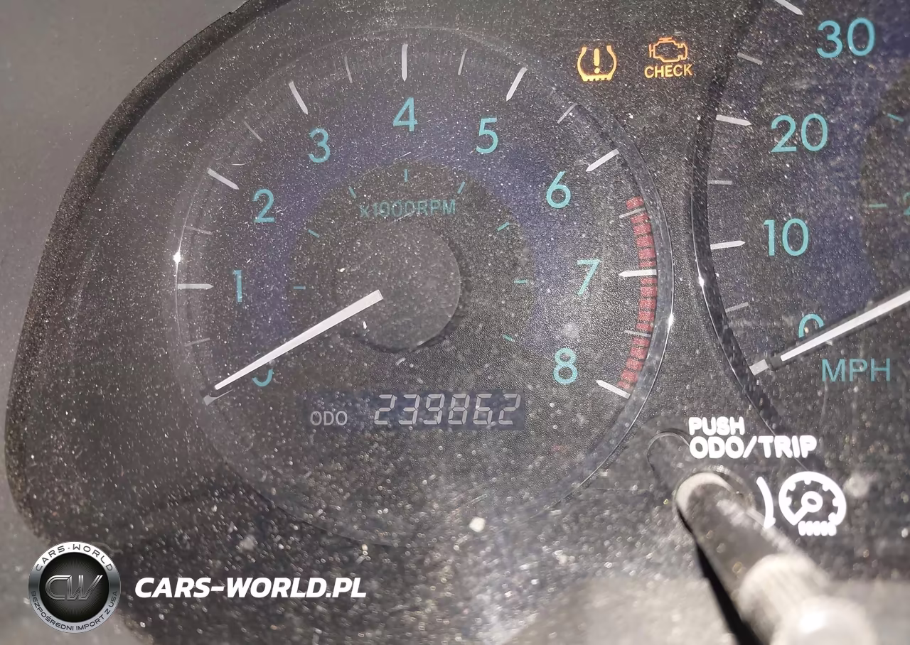 2010 Toyota Sienna Limited VIN:5TDDK4CC9AS034039 - 15