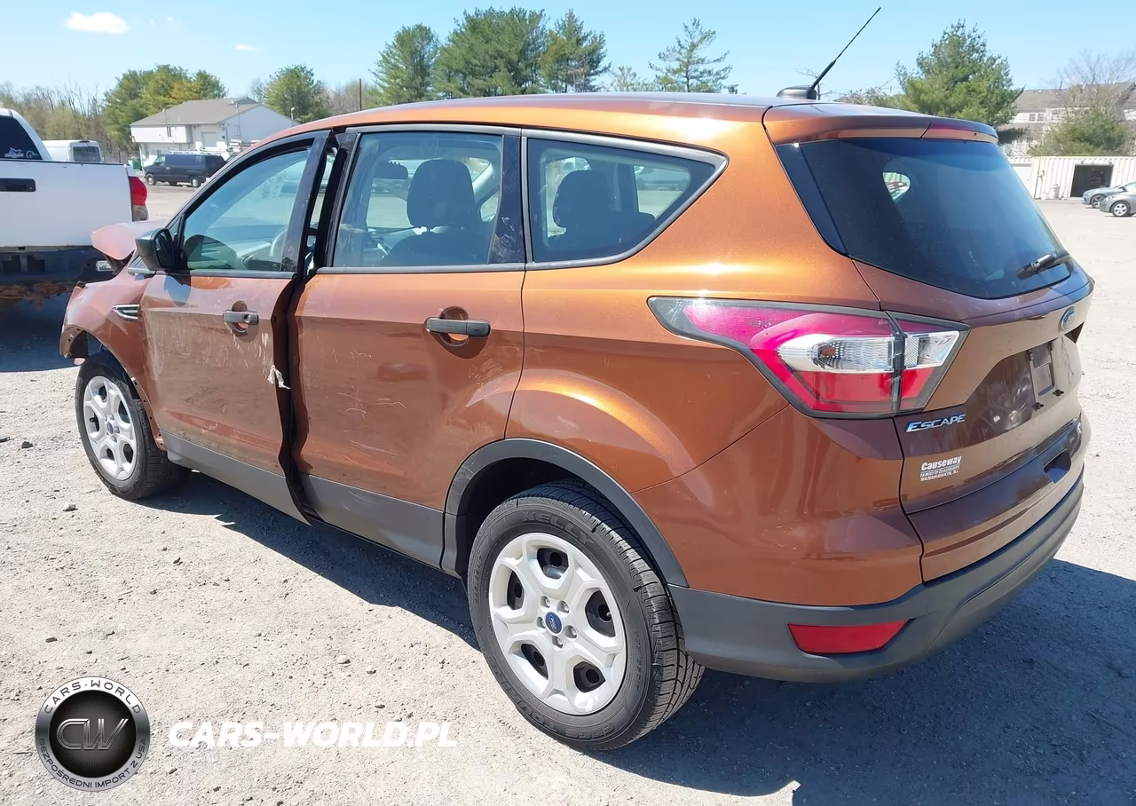 2017 Ford Escape S VIN:1FMCU0F71HUB34649 - 3