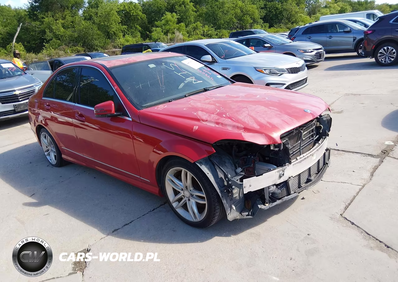 2013 Mercedes-Benz C 250 Sport