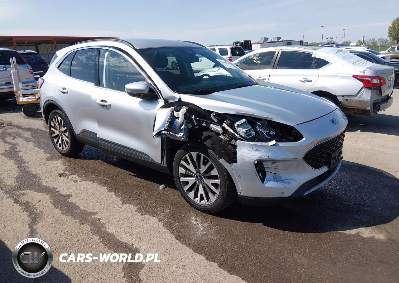 2020 Ford Escape Titanium – zdjęcie 1 z 18