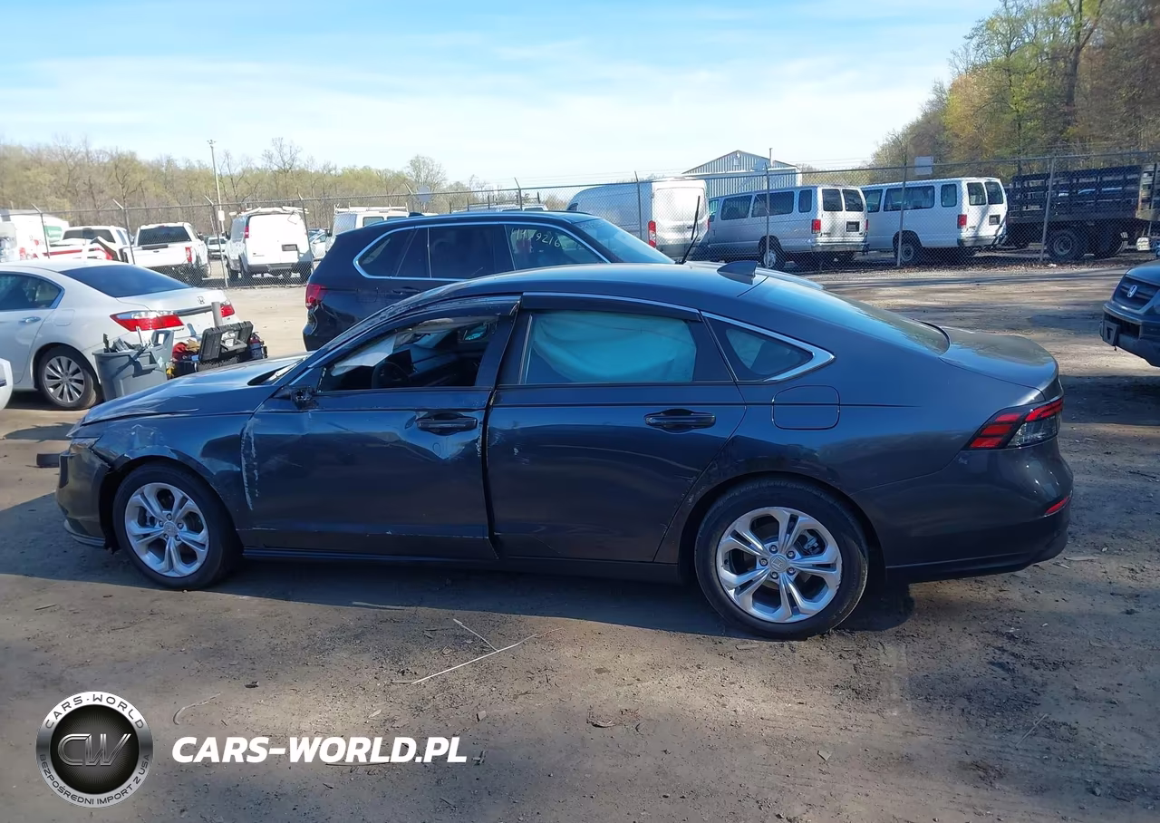 2025 Honda Accord Lx VIN:1HGCY1F27SA012875 - 14