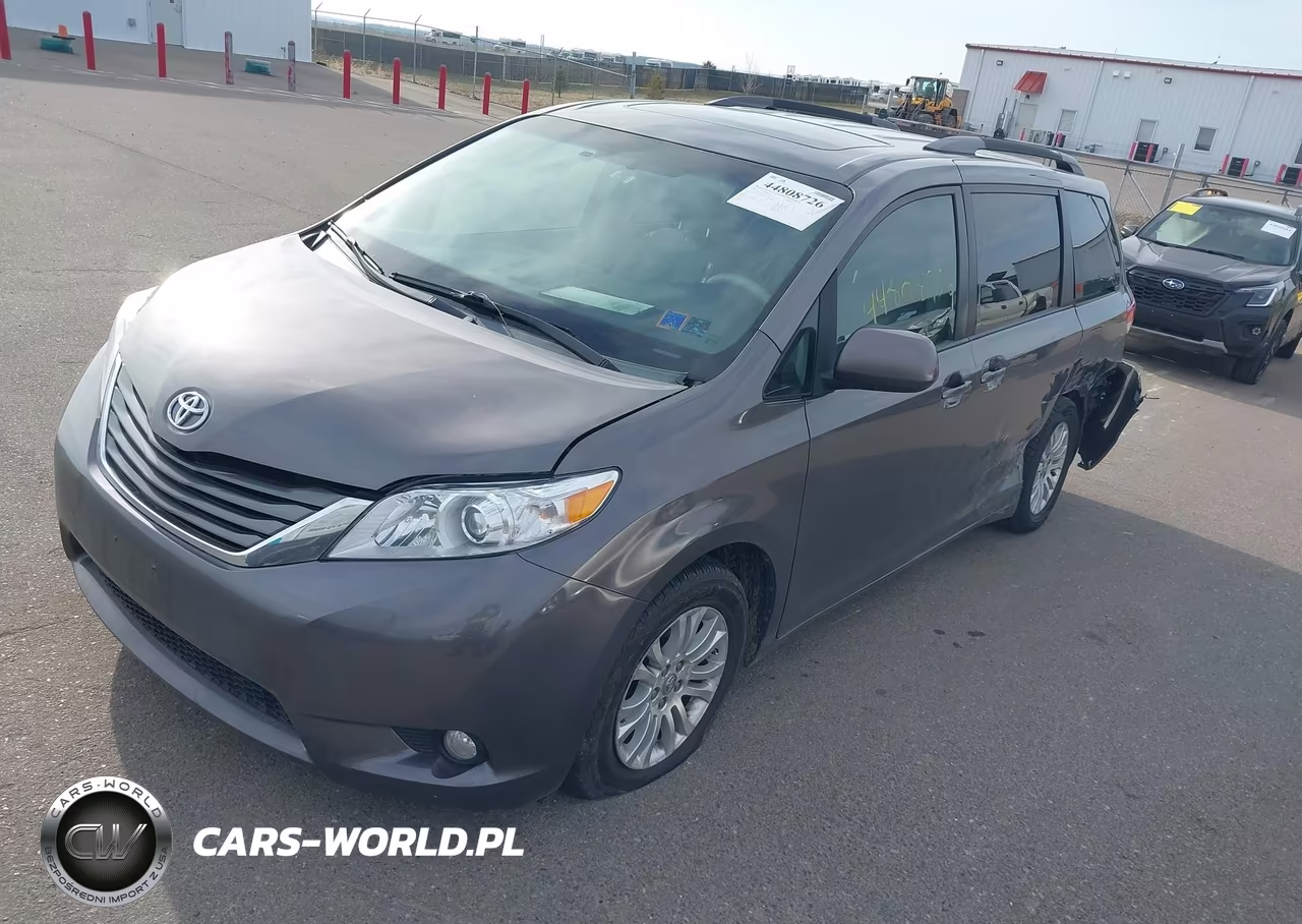 2013 Toyota Sienna Xle V6 8 Passenger VIN:5TDYK3DCXDS332520 - 2